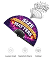 XXL Pride Fächer "Size Matters" – 68 cm Handfächer mit Bambusrippen & lautem Klack-Effekt - love-union.de